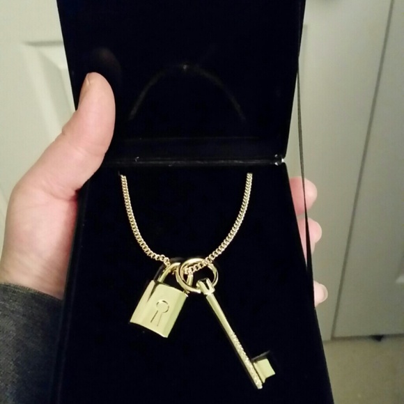 Gold plated Lock & Key necklace