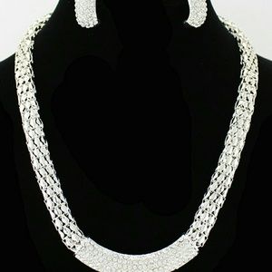 Rhinestone necklace set