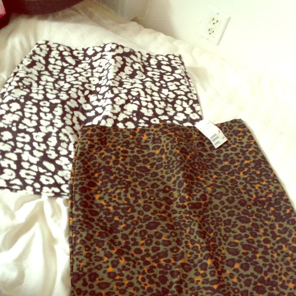 H&M Dresses & Skirts - 4 skirt bundle ! 😍😍😍 size 10 & large