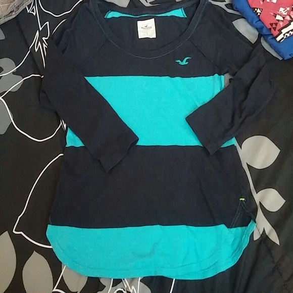 Quarter sleeve Hollister shirt