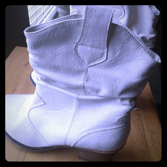 Cowboy style comfy boots