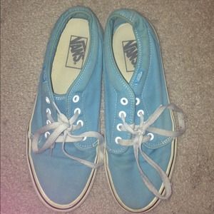 Blue low top vans!