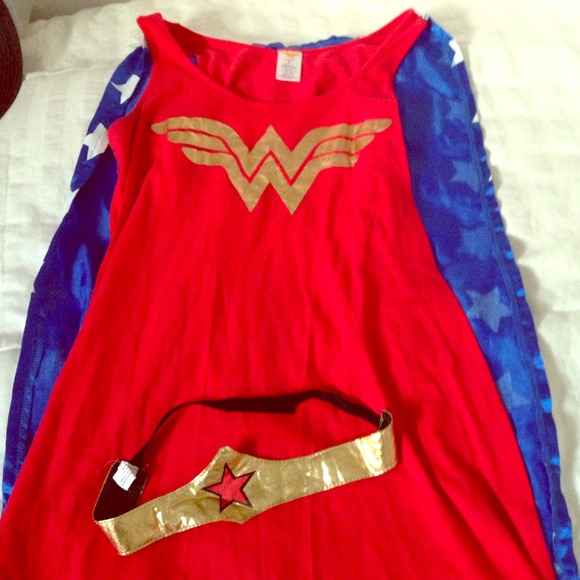 Wonder women shirt and head band