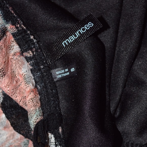 VERY CUTE TOP - Picture 4 of 4