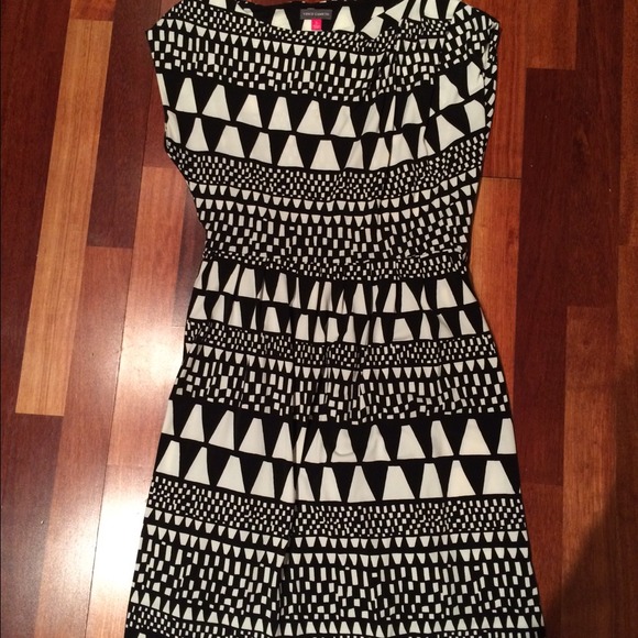 Vince Camuto dress