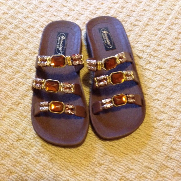 Fancy sandles
