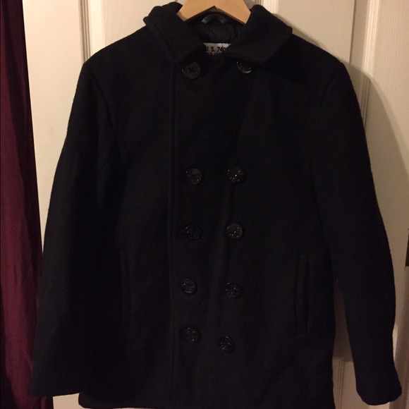 A UniSex 💯 U.S. Navy Wool Pea Coat
