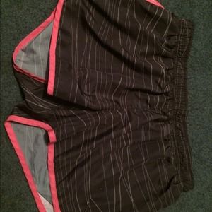 Running shorts