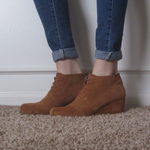 TOMS Suede Wedges