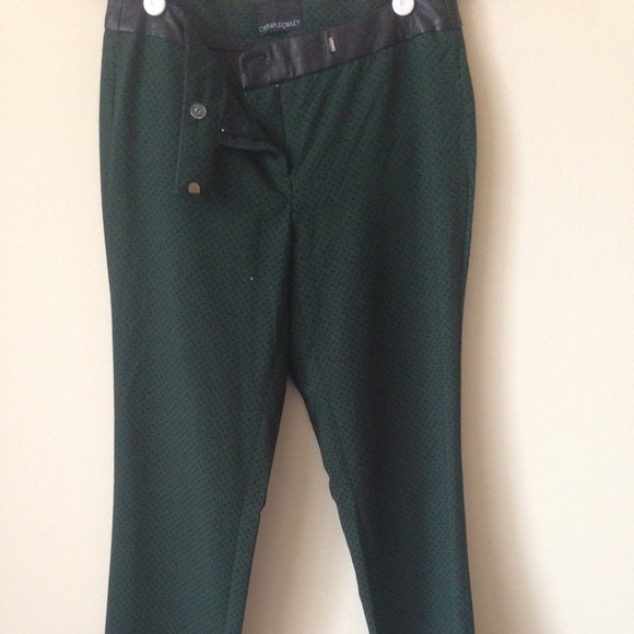 Polka dot printed cropped slacks