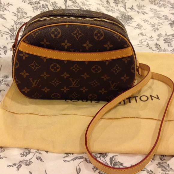 Authentic Louis Vuitton Blois Monogram!
