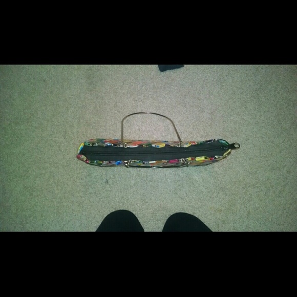 Purse - Picture 3 of 3