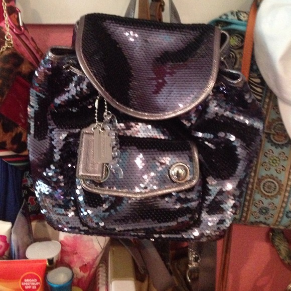 Brand New Coach sequin backpack🎀