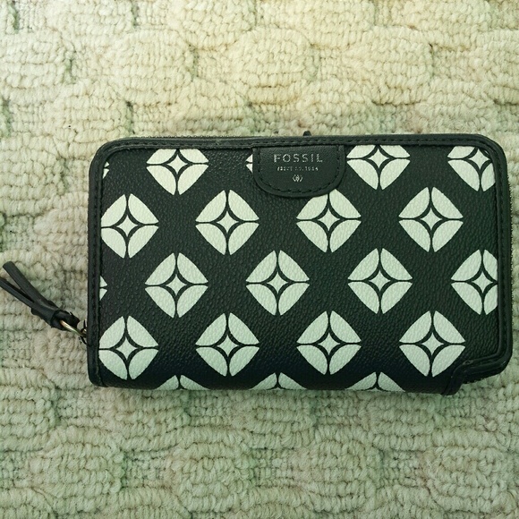 FOSSIL Wallet