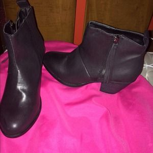 Forever 21 ankle booties