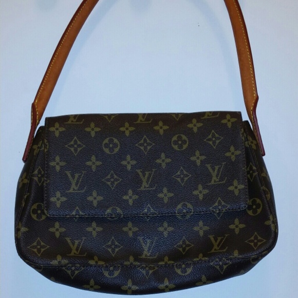 Louis Vuitton Handbag
