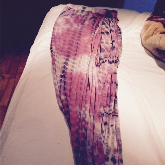 Symmetrical Skirt