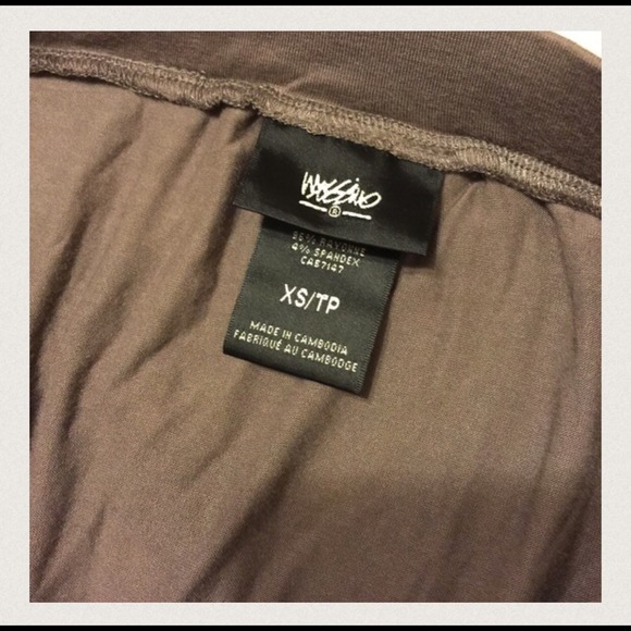 📵SOLD | Mossimo Skirt - Picture 4 of 4