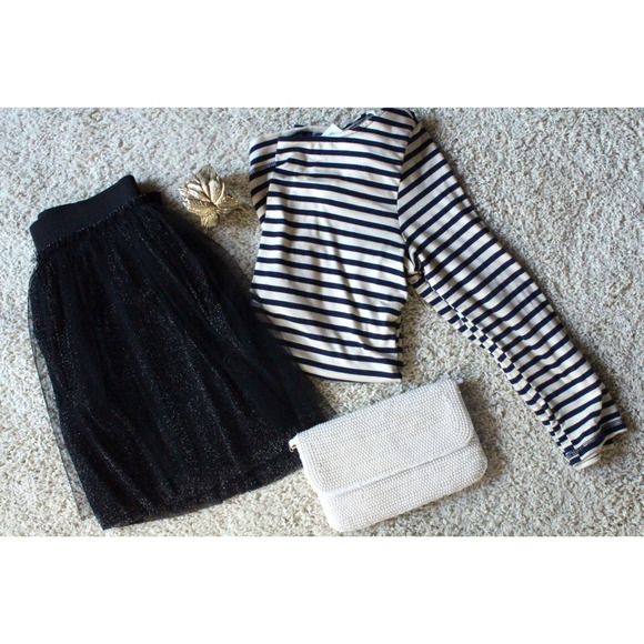 Forever 21 dressy sparkly black tulle miniskirt