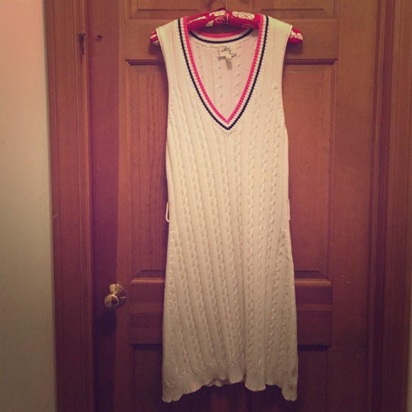 Milly sleeveless sweater dress!