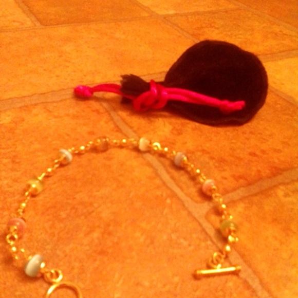 Bracelet