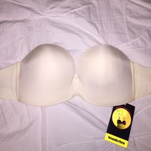 Wonderbra "Unique Technology" Push-up!