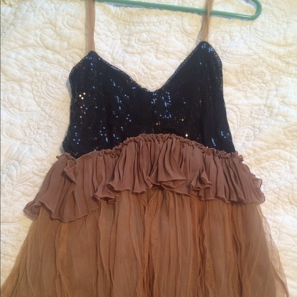 BKE ruffle tank top