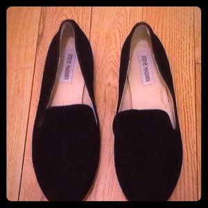 Black Steve Madden flats