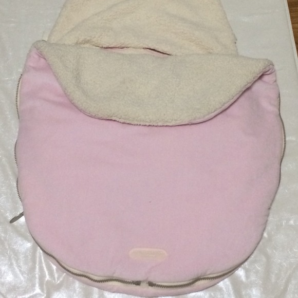 JJ cole collection bundleme Baby car seat cover