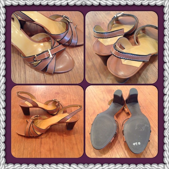 NWOT Heels - Picture 2 of 3