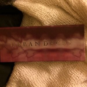 Urban Decay Obsession Pallet