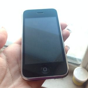 16 GB, 2nd generation. ON HOLD FOR @SAHARASLAI🌸