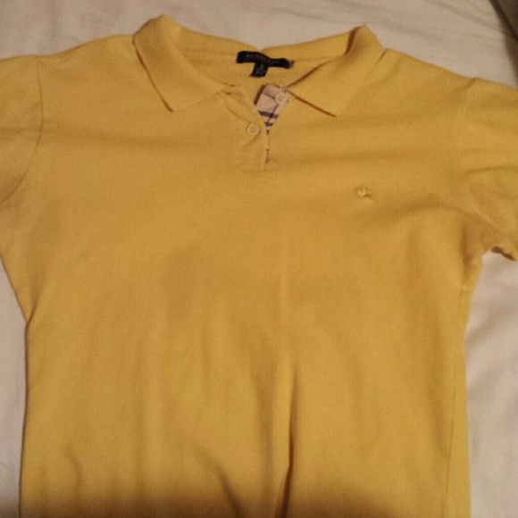 Yellow Burberry london polo Small