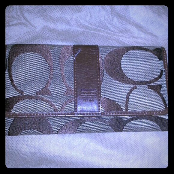 Coach wallet