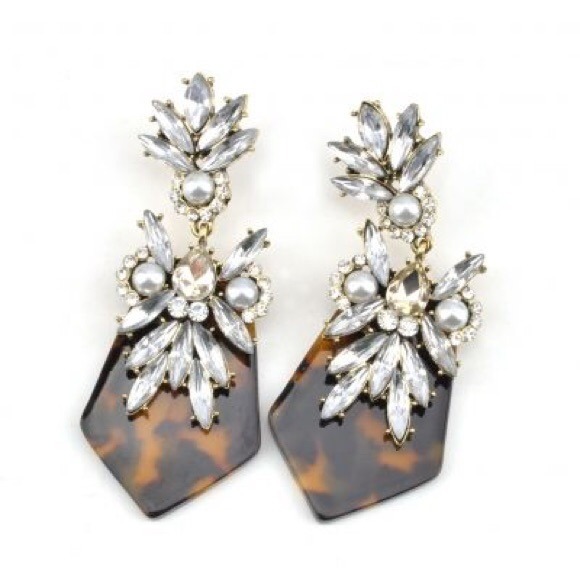 Winter Lennon Jewelry - "charlie" earrings