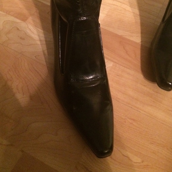 Franco Sarto black leather boots size 8 - Picture 2 of 4