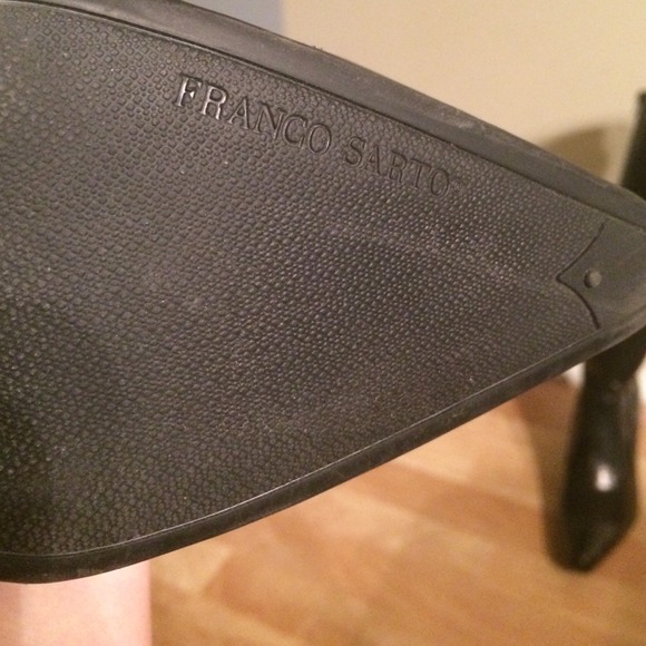 Franco Sarto black leather boots size 8 - Picture 3 of 4