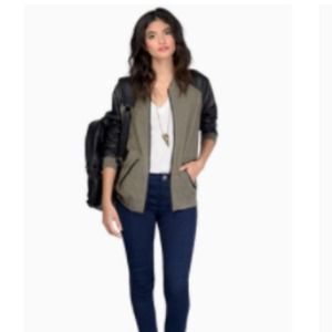 Lets take a ridee jacket!