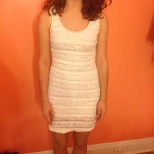 White lace tight dress