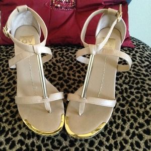 Dolce Vita wedges