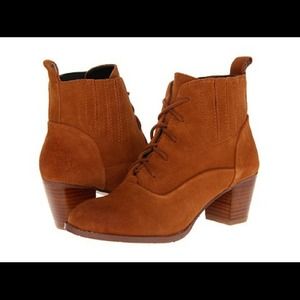 Brown DV lace up ankle boots with heel