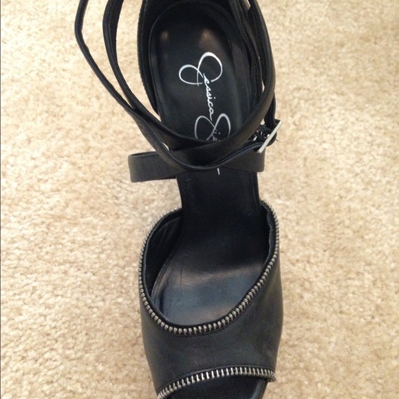 Jessica Simpson heels