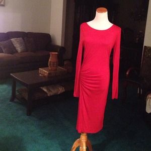 Sale Kardashian kollection  red midi dress