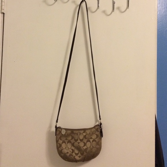 Authentic Coach Crossbag - Picture 1 of 4