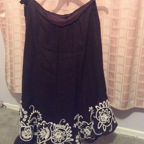 Lafayette 148 Brown & White Embroidered Hem Skirt