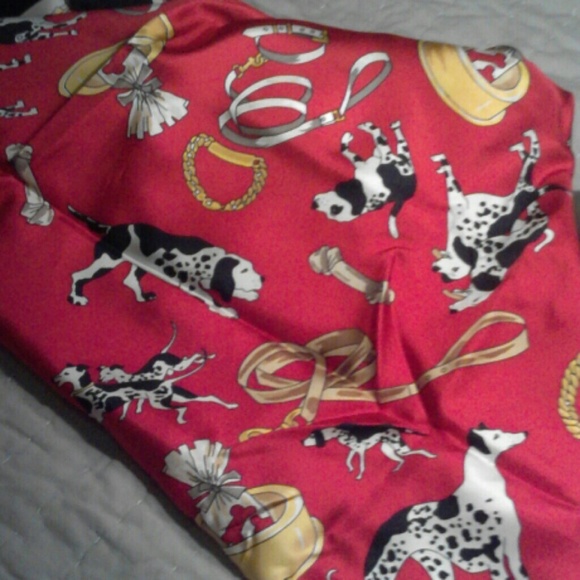 Scarf - Picture 2 of 2