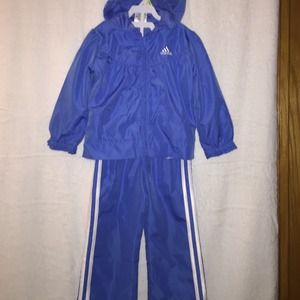 ADIDAS TWO PIECE JOGGING SUIT!! 3T