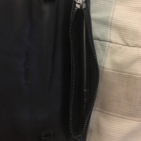 HP❗️ & Other Stories Leather Bag - Picture 8 of 8