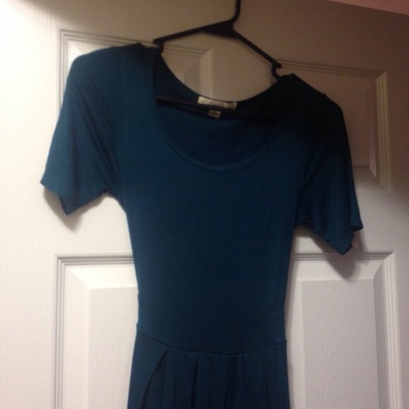 Turquoise Dress - Picture 2 of 4