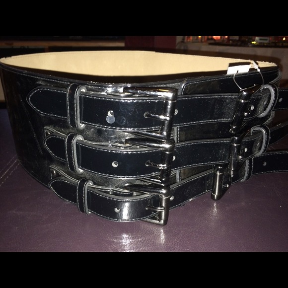 Black Patent 6 buckle Belt